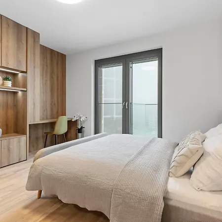 Apartament Modern Stylish With Castle View