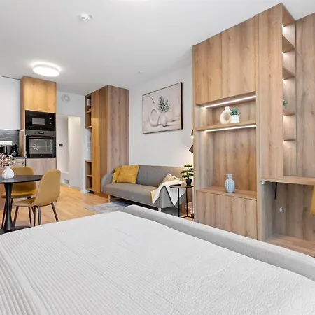 דירה Metropolis Downtown With Balcony And Parking *